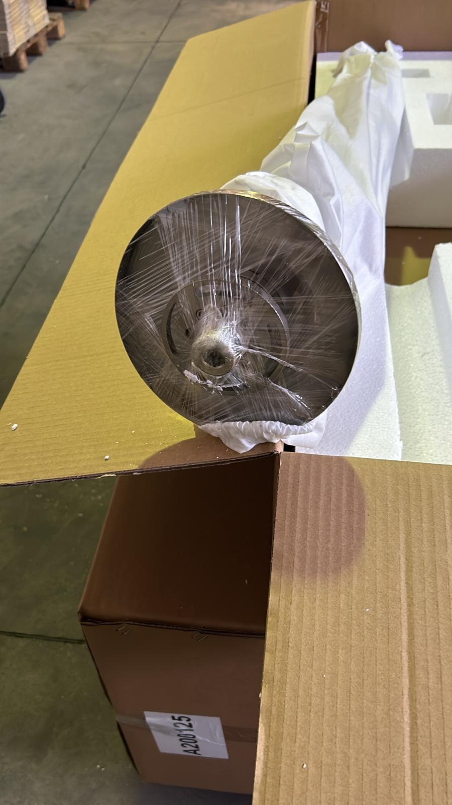 SUPER-BOX-2 - SINED | Duchas de piscina | Chaise longue de jardín | Chimeneas eléctricas | Calefactores infrarrojos